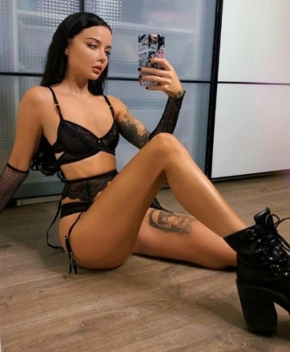 Яночка  Путана Санкт-Петербурга, телефон +7(981)155-42-85, возраст 20 - Фото 3